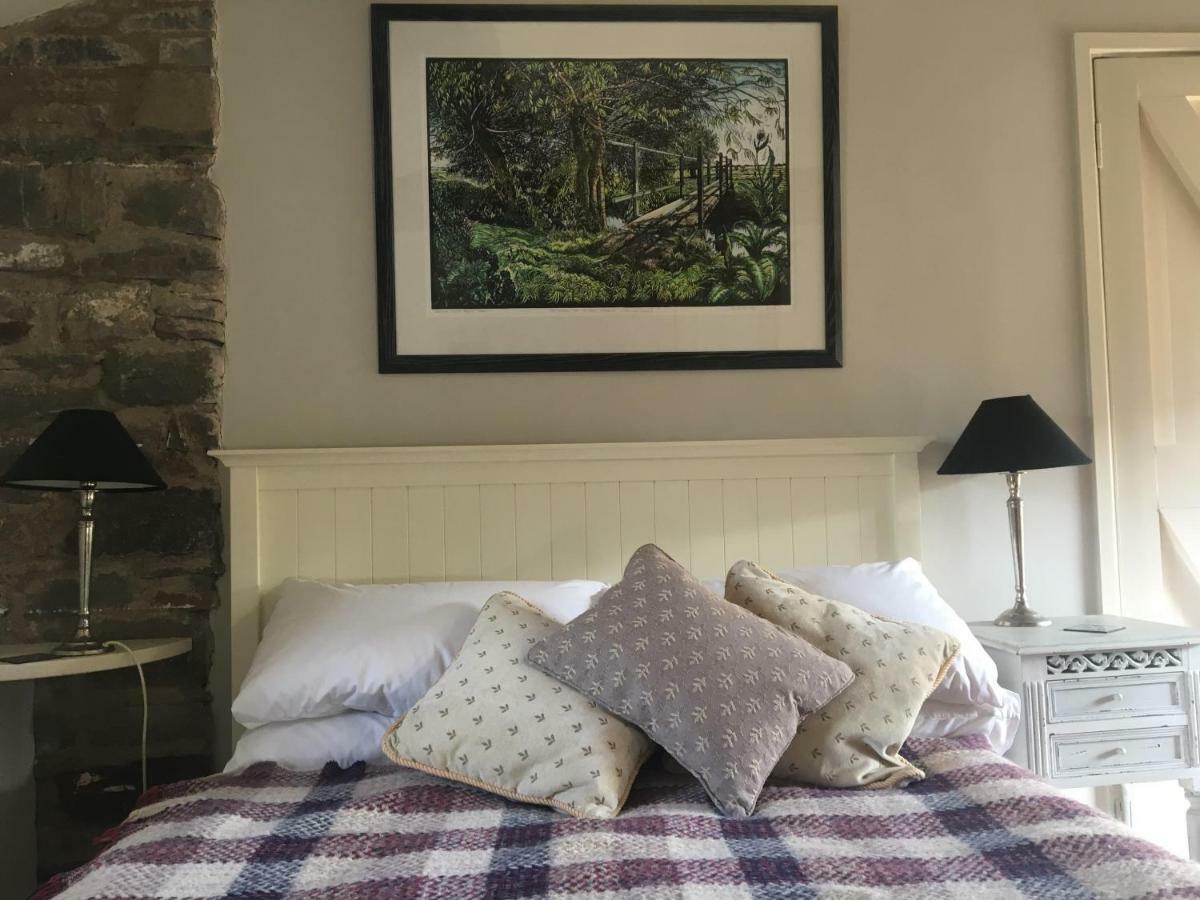 Fenny Castle Vineyard Cottage Wookey Esterno foto
