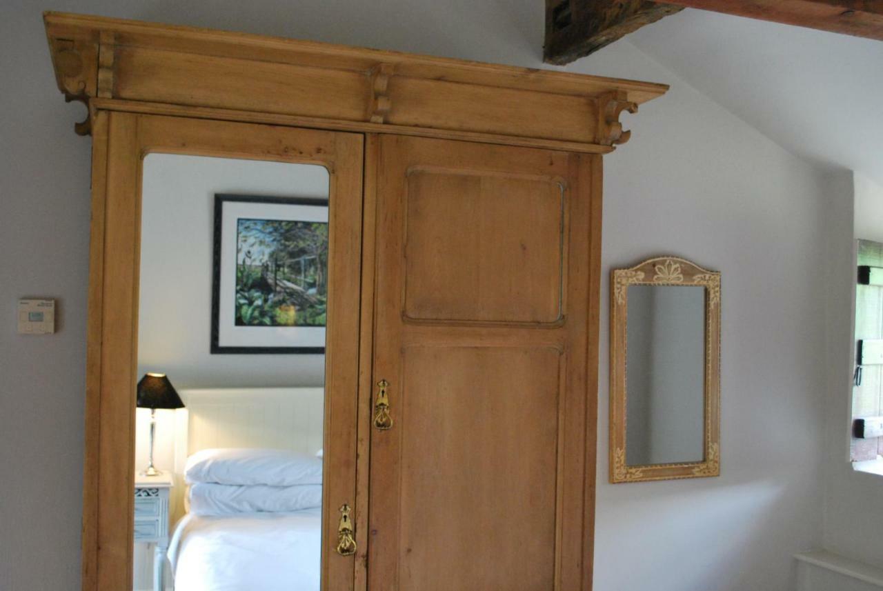 Fenny Castle Vineyard Cottage Wookey Esterno foto