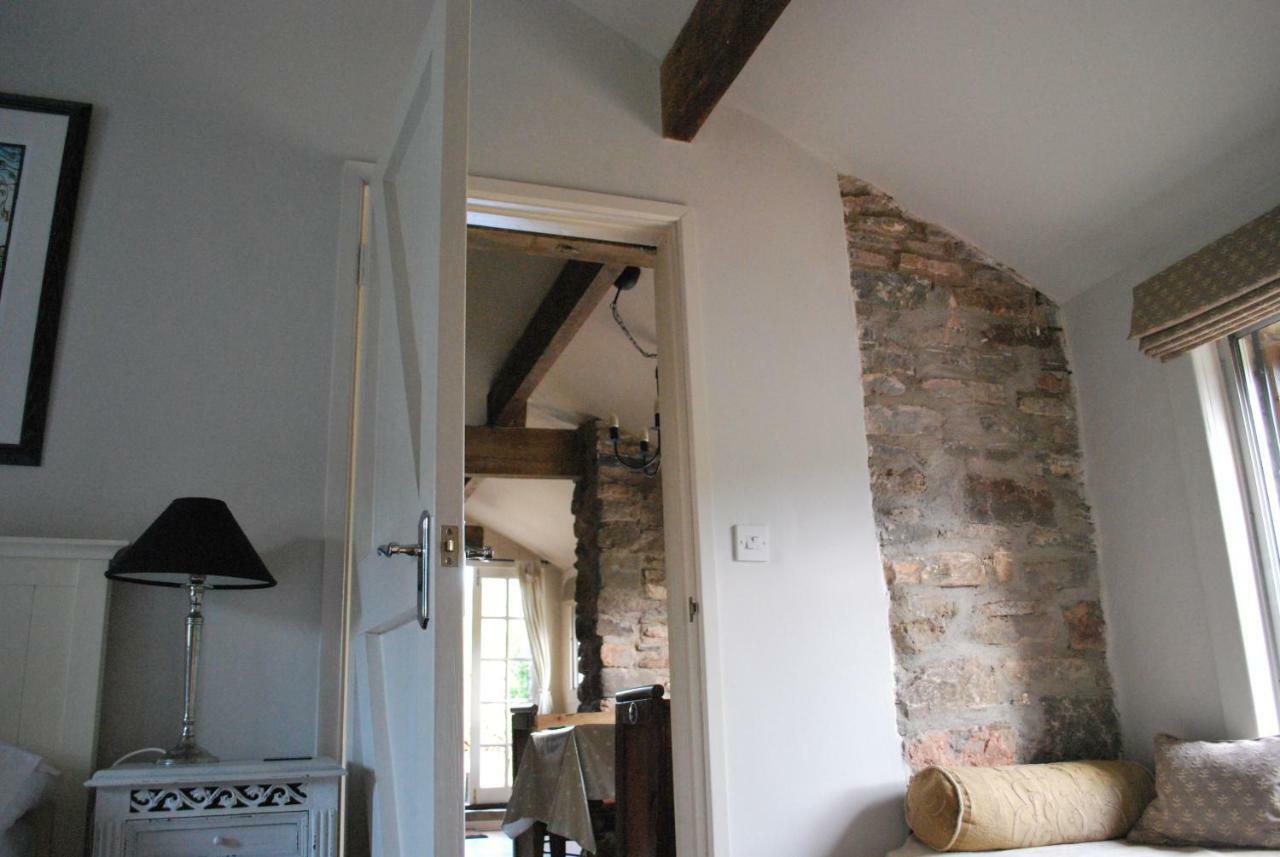 Fenny Castle Vineyard Cottage Wookey Esterno foto